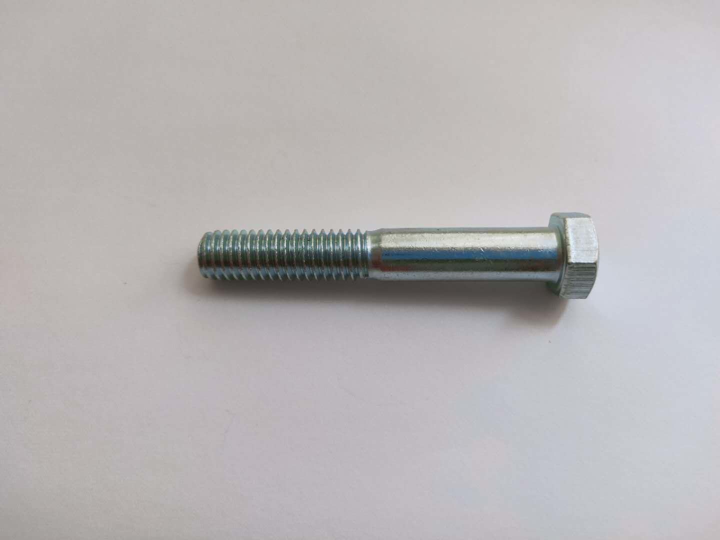 Quality Galvanized Metal Nuts And Bolts Din931 4.8-8.8 Grade Stainless Steel Carriage Bolts for sale