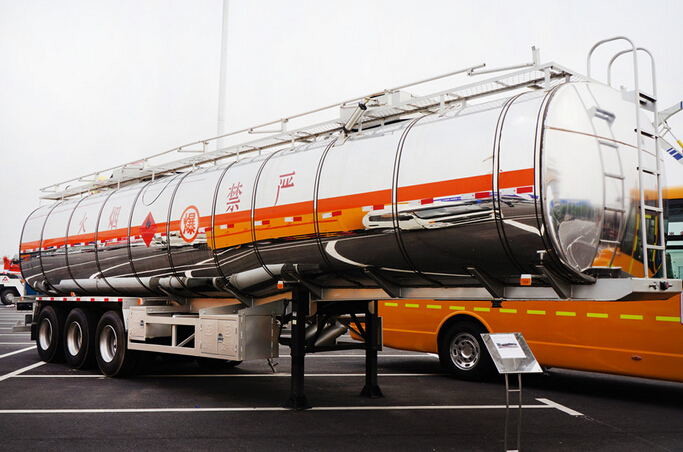 tri-axle 50000 liters aluminum CIMC oil tank trailer with air suspension for sale