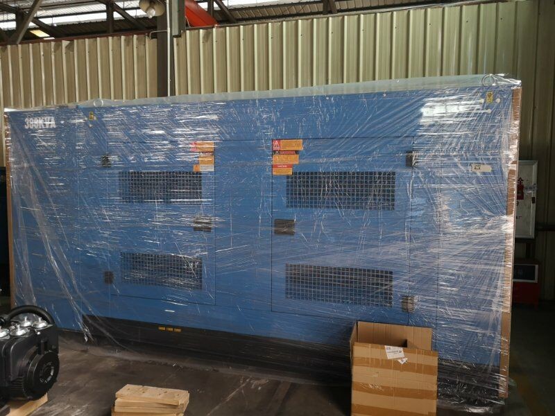 Quality High Power Diesel Generator Silent Type , 300KVA  Silent Power Generator for sale