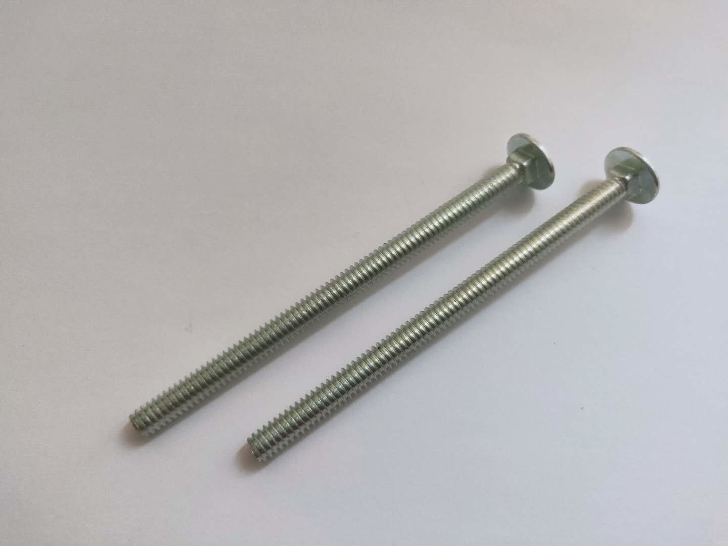 Quality Industrial Metal Nuts And Bolts Flat Head Carriage Bolt ANSI/ASME B18.5 Standard for sale