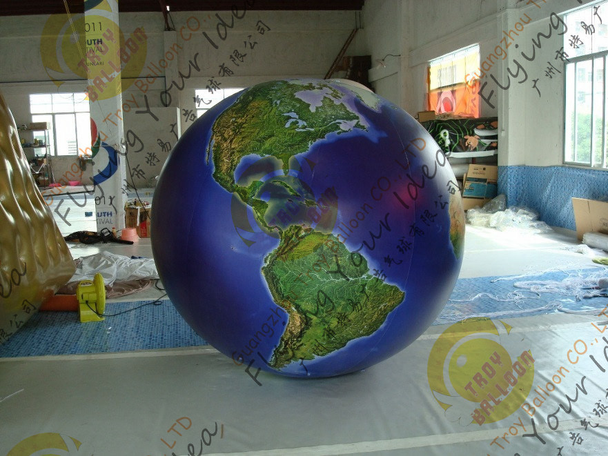 Quality Waterproof Earth Balloons Globe , Large Inflatable Advertising Balloons for sale