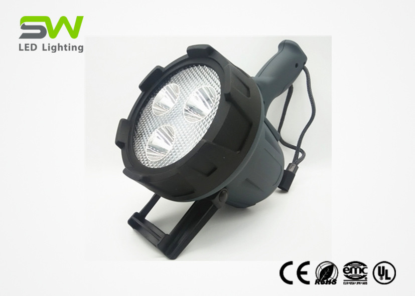 Quality Water Proof Rechargeable LED Spotlight Floatable Hand Held 3 Pcs Cree LED for sale