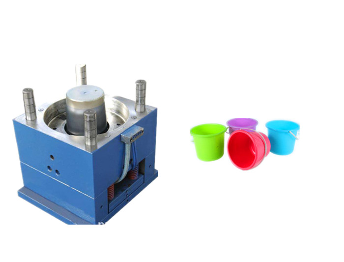 Quality High Polish Plastic Injection Mould Makers , Househol Prototype Plastic Molding for sale