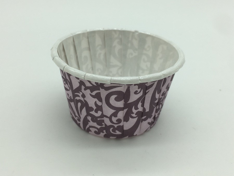 Quality Round Shape Purple Cupcake Baking Cups , Decorative Muffin Cups PET Film Inside for sale
