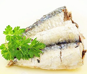 Quality Canned Style and FDA,HACCP,ISO,KOSHER,HALAL Certification sardine fish in can tin for sale