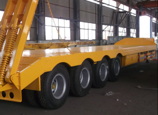 Strong Semi Low Bed Trailer Truck 4 Axles 120 Tons , Heavy Duty Utility Trailer
