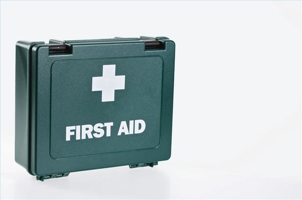 Quality promotion car first aid kit box (white mini plastic box) for sale