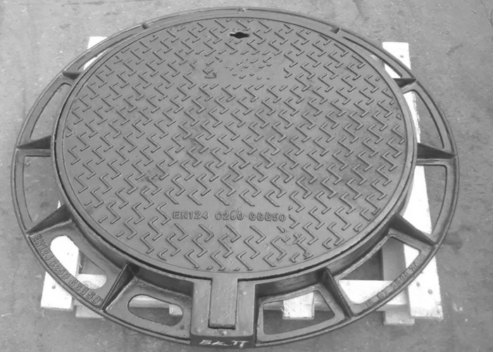 Quality Professional Ductile Iron Manhole Cover Customized Dimension And Colors for sale