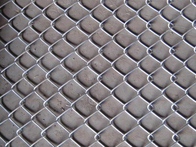 Sports Ground Chain Link Fence/Hot Dipped Galvanized Farm Fencing Chain Link