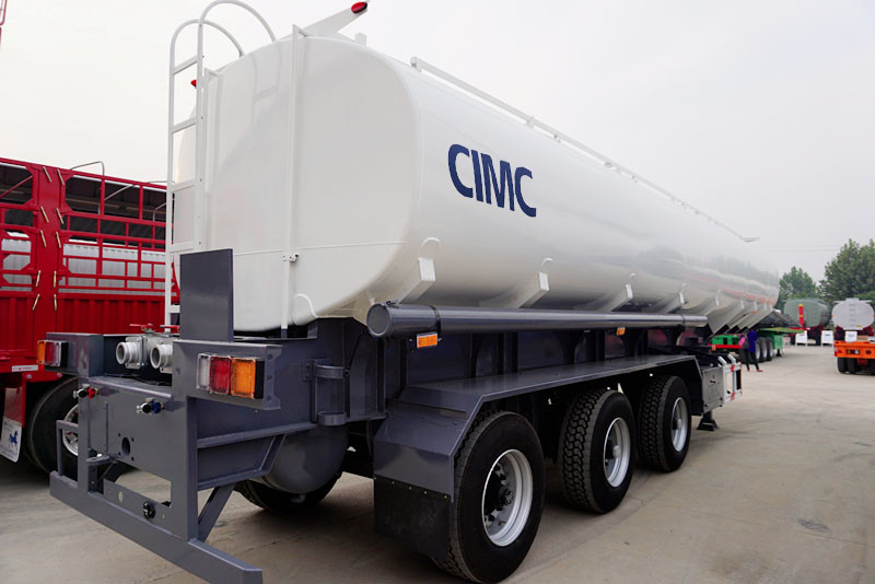 CIMC cartoon steel stainless steel fuel oil tank tanker trailer of  factory
