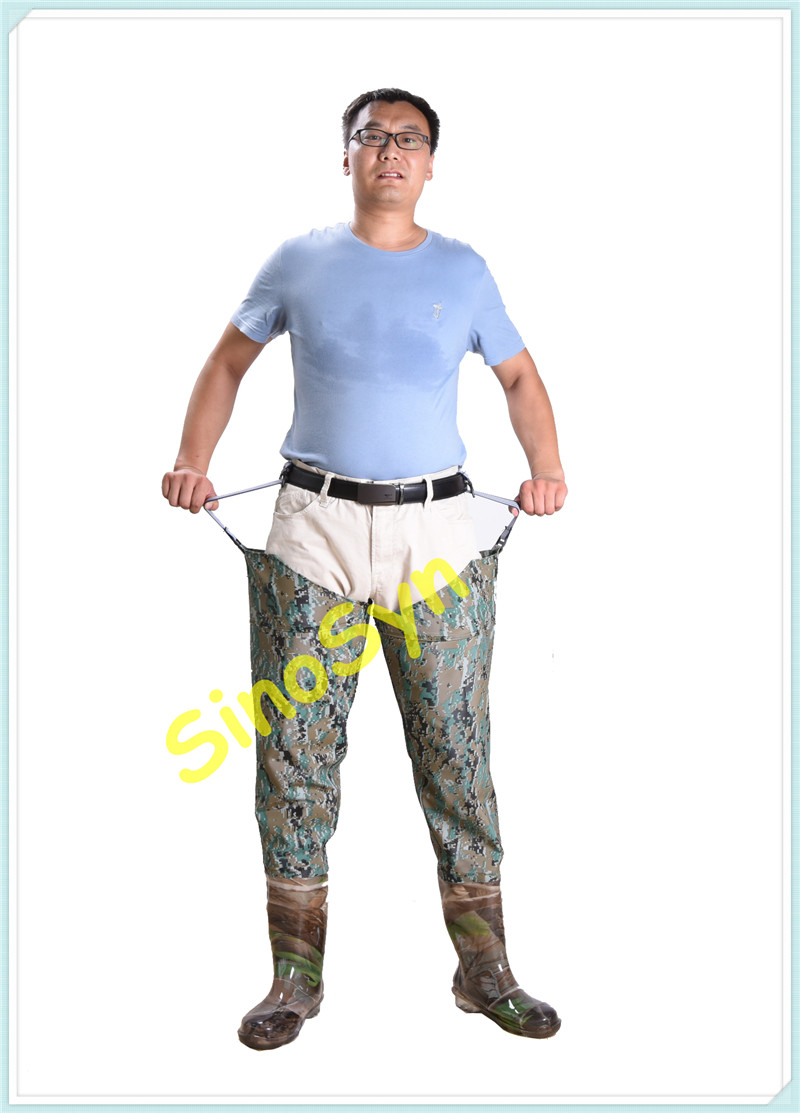 Quality FQT1905 Digital-Camouflage PVC Skidproof Underwater Outdoor Fishing Waders with Rain Boots for sale