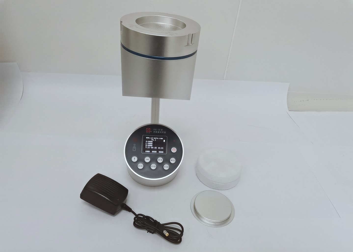Quality Stainless Steel Electronic Planktonic Bacteria Portable Microbial Air Sampler FKC-IB for sale