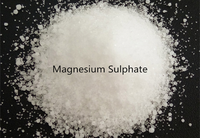 Magnesium Sulphate Chemical Fertilizers , White Powder Or Granular Magnesium Fertilizer