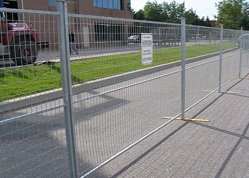 Quality Hot Dipped Galvanized Welded Temporary Fencing  Australia Or Canada Hot Dipped Temporary Fence for sale