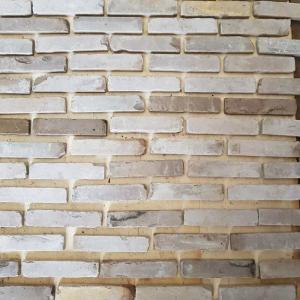 Antique White Reclaimed Brick For Inside Outside Wall Claddings
