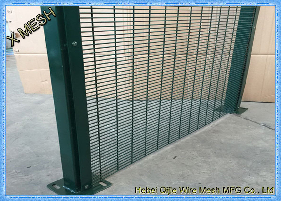 Quality pvc coated high security fence 358 security fence prison mesh security screen mesh for sale