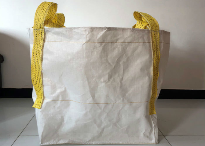 Quality Building Use 1 Tonne Bulk Bags , 100% Virgin PP White Large Bulk Bags for sale