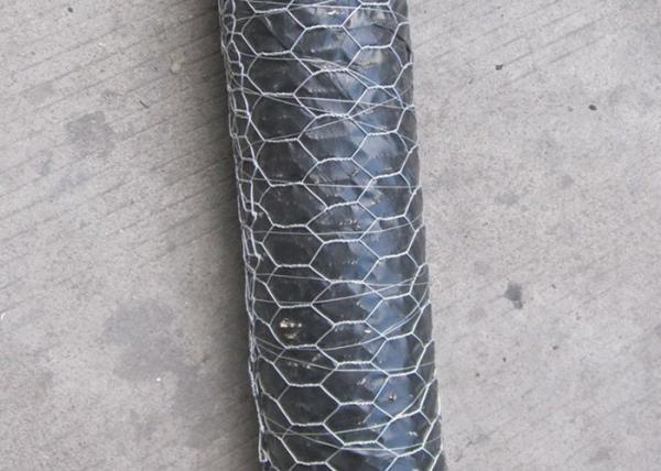 Buy Galvanized Farm Bwg27 Chicken Mesh Fence , Hexagonal Poultry Netting at wholesale prices