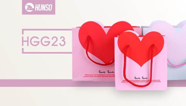 Buy Sweet Heart Patterned Gift Bags Recyclable Fancy Simple Printed Pantone at wholesale prices