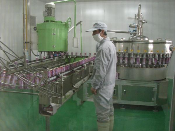 Buy Multi Function 2 In 1 350ml Beverage Can Filling Machine at wholesale prices