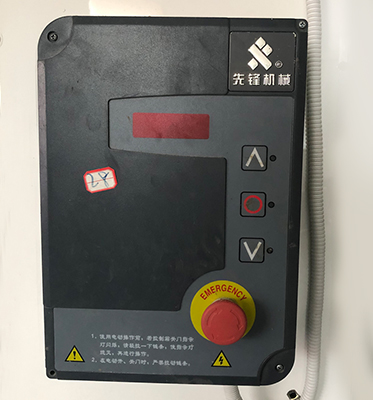 Industrial Automatic Overhead Steel Thermal Insulated Vertical Lifting Sectional Door for Warehouse and Loading Docks