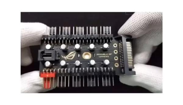 Buy ST 10 Way  Motherboard 4Pin PWM hub and extension link cable Adapter Splitter  Cooling Fan  12V Power Socket Adapter at wholesale prices