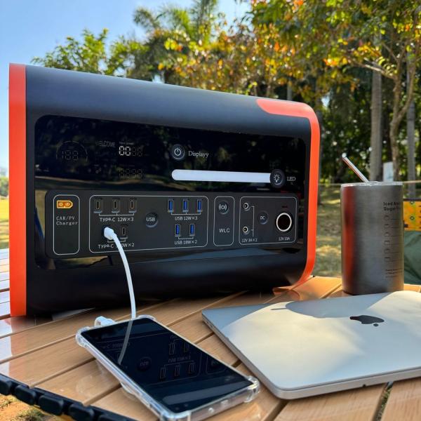 Solar 2000W 2200W 2500W 3000W Portable Generator Power Station