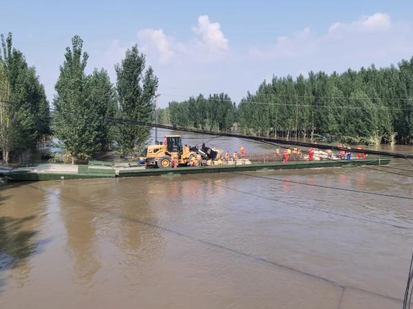 Buy Axle Load 83t Floating Bridges Army Pontoon Bridge at wholesale prices