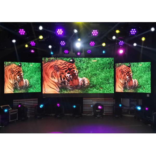 RGB LED Display in 960*960mm Cabinet Size with 5500Nits Brightness and 900w/m2-600w/m2 Power Consumption ' Requirements