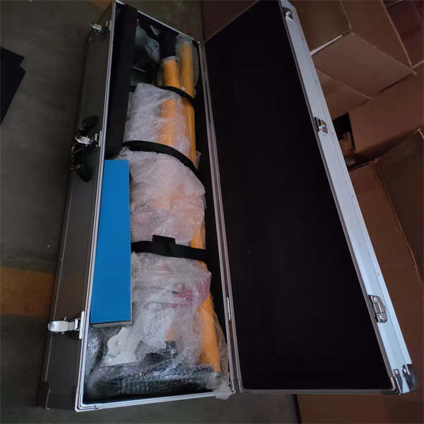 Multi-functional hook fire common breaking class tool group