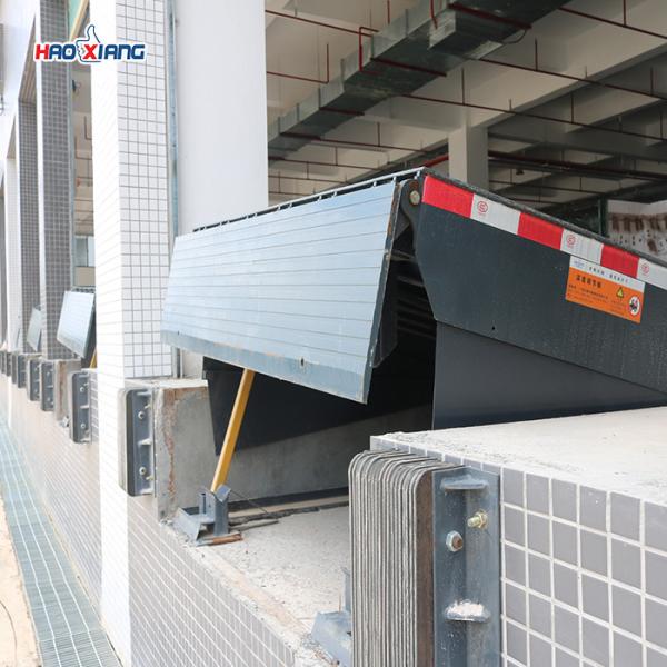 Buy Warehouse Loading Dock Ramps 10T-20T Container Loading Platform at wholesale prices