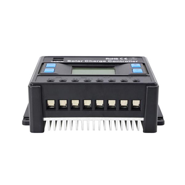 Buy ROHS Anti Noise 12V PWM Solar Charge Controller 60A Ultralight at wholesale prices
