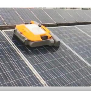 China Brushing PV Cleaning Robot Maximum 300m2 / H 350KW / Day 5H Cleaning on sale