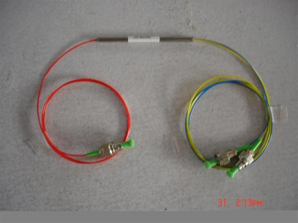 Singlemode Connectorized LC/UPC 1x4PLC (Planar Lightwave Circuit) Splitters