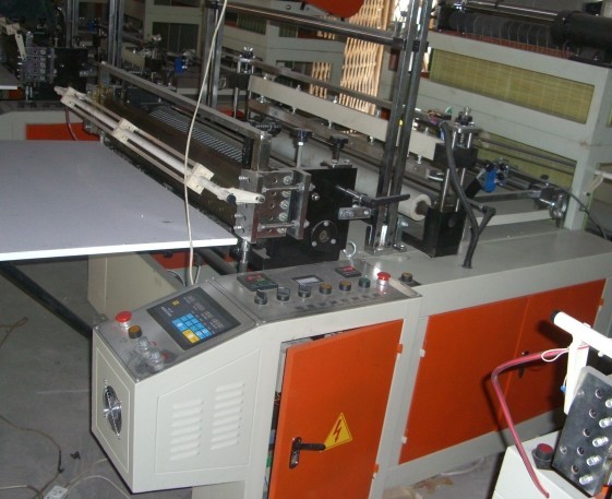 Computer Heat Sealing cold cutting bag making machine With CE ISO