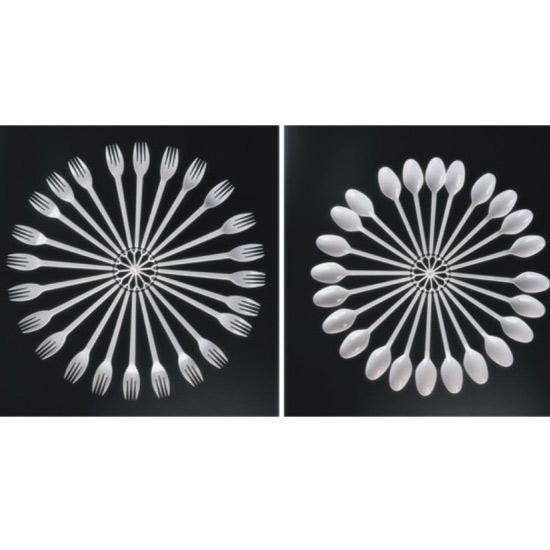 Customized Cap Injection Molding Machine 5500 Kn Suck Back Function