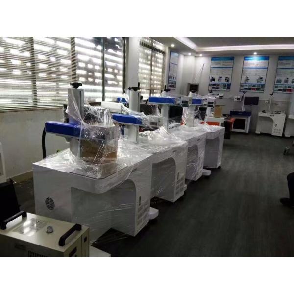 Manufacturing Plant Competitive 100W Metal Fiber Laser Cleaning Machine with Exquisite Workmanship