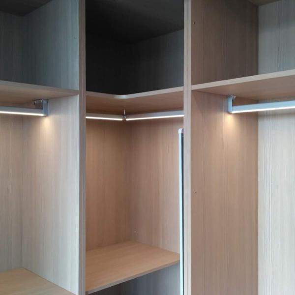 Motion Sensor Hanger Rod with LED Light 30° Beam Angle 400lm Flux A3176