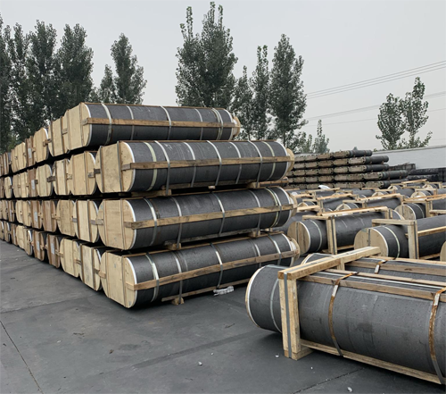 Low Ash HP Grade Graphite Electrode Block For Smelting Steel