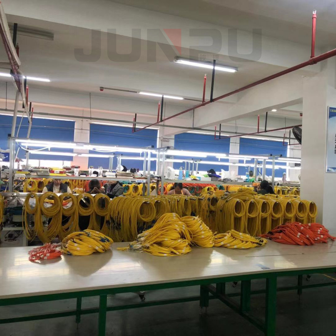 FC-APC Fiber Optic Patch Cable, simplex fiber optic pigtail for FTTH