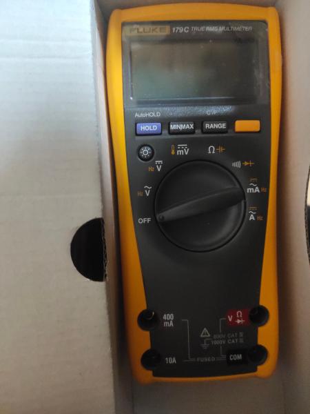 Buy FLUKE 179 True RMS Digital Multimeter with Built-In Thermometer Cutting-Edge Analytical Instrument Technology at wholesale prices