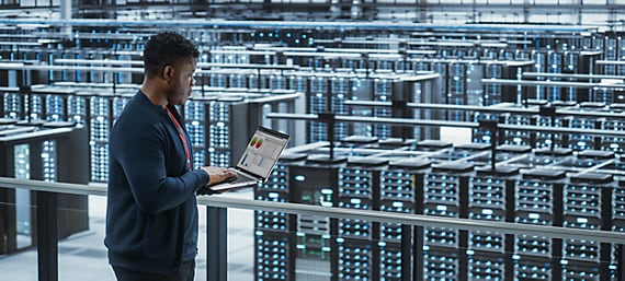 Memory Module Slot Dell R7625 2U Server Chassis with Private Mold and AMD EPYC CPU