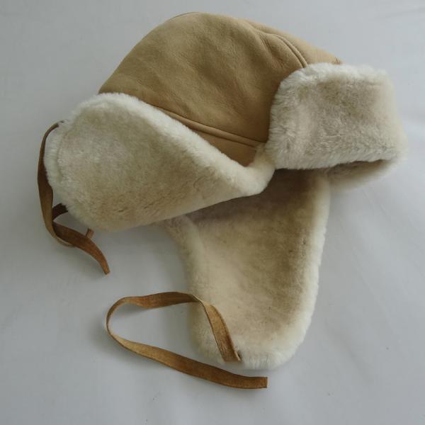 The queen of quality warm sheepskin trapper korean winter hat