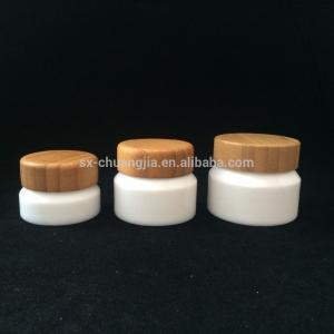 New products 15ml 30ml 50ml 100ml opal white cream glass jar with bamboo screw cap