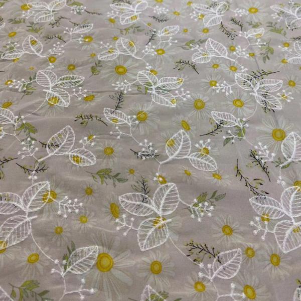100% Polyester Chiffon Floral Embroidered Mesh Lace Fabric 130cm Sustainable