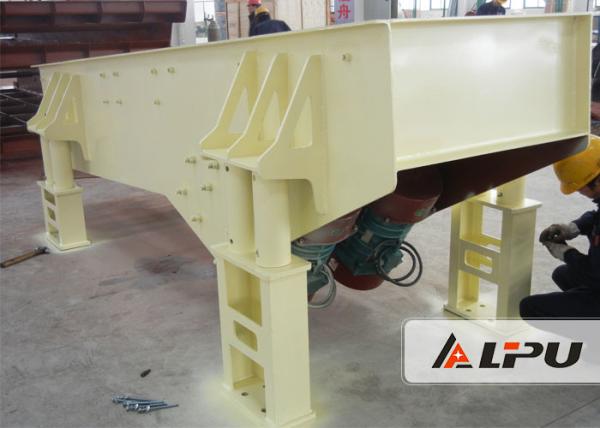 Buy Stable Operation Electromagnetic Vibratory Feeder With 970r/Min Frequency , High Power at wholesale prices