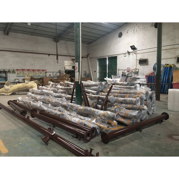 Aqua Park Customized Water Slide Hot Dipped Galvanized Steel 6-8mm Thick Fiberglass One-Year Warranty With 3D Design