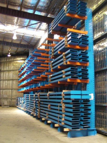 Buy Heavy duty cantilever racking , high density selective racking system at wholesale prices