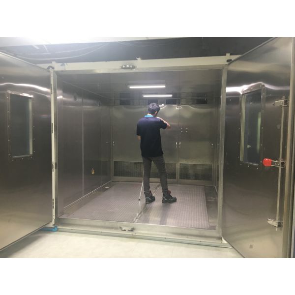 LIYI Touch Screen Walk In Climatic Chamber Reliability Testing Controlled