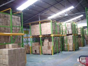 China Customized height Drive in warehouse pallet racking , steel racking system on sale